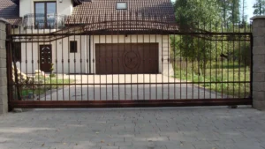 brama wjazdowa przesuwna D013